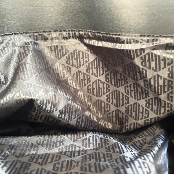 Kurt Geiger Black Quilted XXL Kensington Bag - Picture 4 of 8